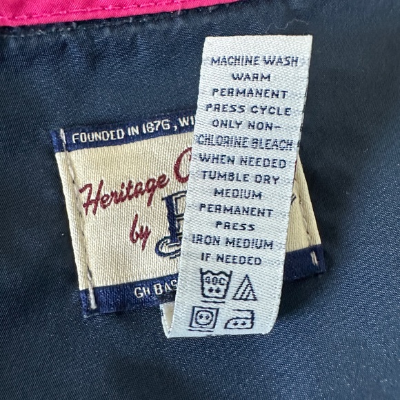 Women’s Bass Blue raincoat size small - Picture 6 of 6